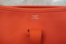 画像をギャラリービューアに読み込む, HERMES／エルメス エブリン3ＰＭ ヴォーエプソン オレンジポピー X刻印 ショルダーバッグ 800030059
