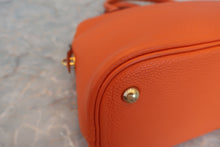 将图片加载到图库查看器，HERMES／BOLIDE 31 Togo leather Orange □E刻印 Shoulder bag 600100042
