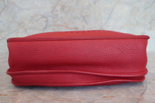 Load image into Gallery viewer, HERMES  EVELYNE 3GM Clemence leather Rouge garance □N Engraving Shoulder bag 700100031
