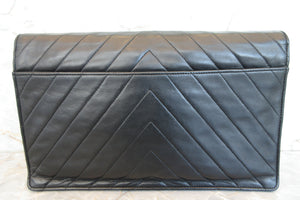 CHANEL/シャネル Vステッチチェーンショルダーバッグ ラムスキン ブラック/ゴールド金具 ショルダーバッグ 700070237