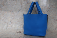 将图片加载到图库查看器，HERMES PICOTIN LOCK MM Clemence leather Blue hydra X刻印 Hand bag 500100150
