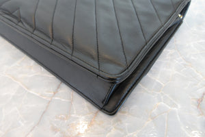CHANEL/シャネル Vステッチチェーンショルダーバッグ ラムスキン ブラック/ゴールド金具 ショルダーバッグ 700070237