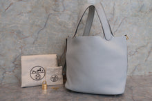 将图片加载到图库查看器，HERMES PICOTIN LOCK MM Clemence leather Blue pale D刻印 Hand bag 700010068
