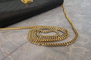 CHANEL/シャネル Vステッチチェーンショルダーバッグ ラムスキン ブラック/ゴールド金具 ショルダーバッグ 700070237