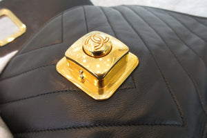 CHANEL/シャネル Vステッチチェーンショルダーバッグ ラムスキン ブラック/ゴールド金具 ショルダーバッグ 700070237
