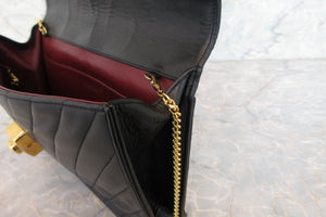 CHANEL/シャネル Vステッチチェーンショルダーバッグ ラムスキン ブラック/ゴールド金具 ショルダーバッグ 700070237