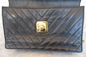 CHANEL/シャネル Vステッチチェーンショルダーバッグ ラムスキン ブラック/ゴールド金具 ショルダーバッグ 700070237
