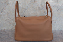 Load image into Gallery viewer, HERMES LINDY 34 Clemence leather Tabac camel □O Engraving Shoulder bag 600090011
