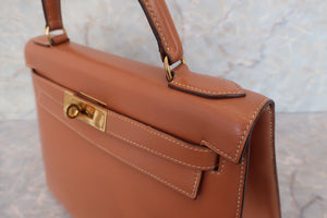 HERMES KELLY 28 Box carf leather Natural 〇O刻印 Hand bag 600070175