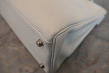 画像をギャラリービューアに読み込む, HERMES／エルメス ケリー32 トリヨンクレマンス ホワイト □J刻印 ショルダーバッグ 800030062
