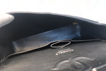 Load image into Gallery viewer, CHANEL Matelasse double flap double chain shoulder bag Caviar skin Black/Silver hadware Shoulder bag 700120163
