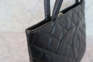 CHANEL/シャネル 復刻トート キャビアスキン ブラック/シルバー金具 トートバッグ 700070242