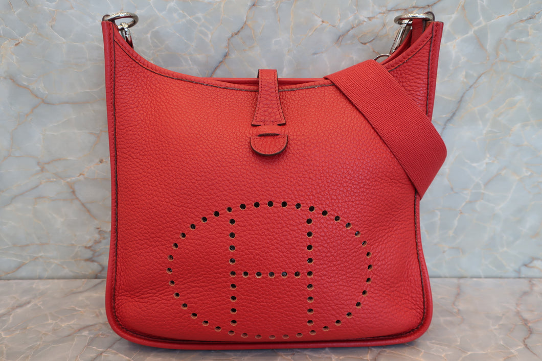 HERMES  EVELYNE 1PM Clemence leather Vermillon □H Engraving Shoulder bag 700100017