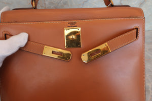 HERMES KELLY 28 Box carf leather Natural 〇O刻印 Hand bag 600070175