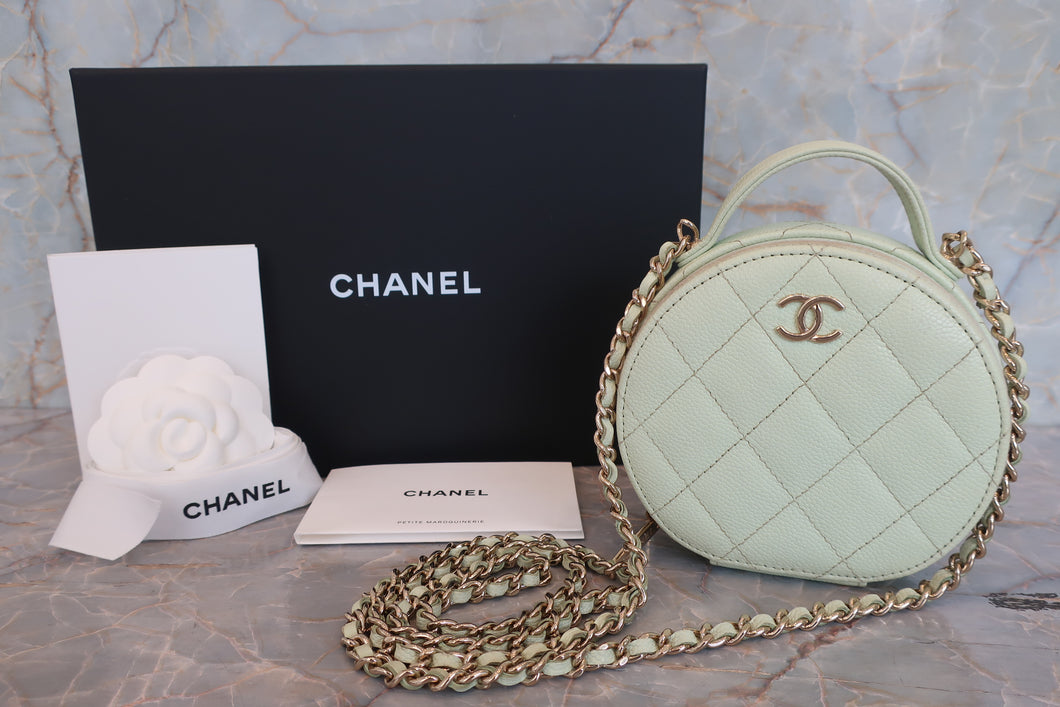 CHANEL/シャネル マトラッセミニチェーンショルダーバッグ キャビアスキン ライトグリーン/ゴールド金具 ショルダーバッグ 700090010
