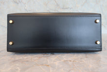 将图片加载到图库查看器，HERMES KELLY 28 Box carf leather Black □G刻印 Shoulder bag 800010144

