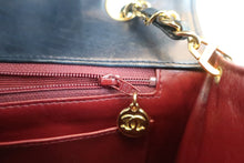 Load image into Gallery viewer, CHANEL Matelasse single flap chain shoulder bag Lambskin Navy/Gold hadware Shoulder bag 600040199
