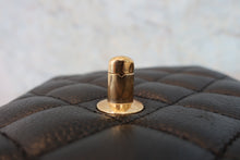 画像をギャラリービューアに読み込む, CHANEL/シャネル ミニマトラッセシングルフラップチェーンショルダーバッグ キャビアスキン ブラック/ゴールド金具 ショルダーバッグ 800050102
