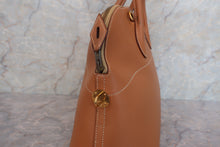 Load image into Gallery viewer, HERMES BOLIDE 35 Graine Couchevel leather Natural 〇U Engraving Shoulder bag 600070172
