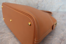 Load image into Gallery viewer, HERMES BOLIDE 35 Graine Couchevel leather Natural 〇U Engraving Shoulder bag 600070172
