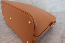 Load image into Gallery viewer, HERMES BOLIDE 35 Graine Couchevel leather Natural 〇U Engraving Shoulder bag 600070172
