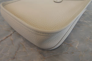 HERMES  EVELYNE TPM Clemence leather Craie T Engraving Shoulder bag 700080031
