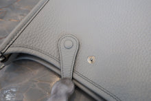 将图片加载到图库查看器，HERMES  EVELYNE TPM Clemence leather Blue pale B刻印 Shoulder bag 800080249
