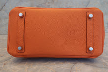 Load image into Gallery viewer, HERMES BIRKIN 25 Togo leather Orange □H Engraving Hand bag 700120162
