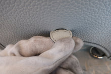 将图片加载到图库查看器，HERMES  EVELYNE TPM Clemence leather Blue pale B刻印 Shoulder bag 800080249
