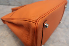 Load image into Gallery viewer, HERMES BIRKIN 25 Togo leather Orange □H Engraving Hand bag 700120162
