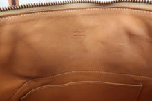 Load image into Gallery viewer, HERMES BOLIDE 35 Graine Couchevel leather Natural 〇U Engraving Shoulder bag 600070172
