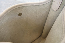 Load image into Gallery viewer, HERMES  EVELYNE TPM Clemence leather Craie T Engraving Shoulder bag 700080031

