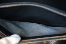 将图片加载到图库查看器，HERMES KELLY 32 Box carf leather Black 〇E刻印 Shoulder bag 700060168
