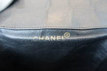 画像をギャラリービューアに読み込む, CHANEL/シャネル マトラッセチェーンリュック ラムスキン ブラック/ゴールド金具 リュック 700070219
