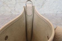 Load image into Gallery viewer, HERMES  EVELYNE TPM Clemence leather Craie T Engraving Shoulder bag 700080031
