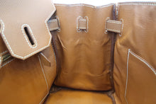 Load image into Gallery viewer, HERMES BIRKIN 30 Graine Couchevel leather Gold 〇Y Engraving Hand bag 600060104
