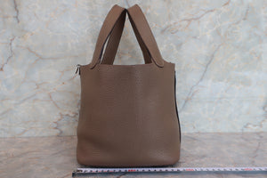 HERMES／エルメス ピコタンロックＰＭ トリヨンクレマンス エトゥープ □R刻印 ハンドバッグ 700040239