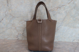 HERMES／エルメス ピコタンロックＰＭ トリヨンクレマンス エトゥープ □R刻印 ハンドバッグ 700040239