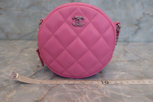 Load image into Gallery viewer, CHANEL Matelasse round chain shoulder bag Lambskin Pink/Silver hadware Shoulder bag 600040002
