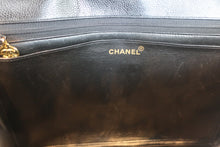 画像をギャラリービューアに読み込む, CHANEL/シャネル マドモアゼルチェーンショルダーバッグ キャビアスキン ブラック/ゴールド金具 ショルダーバッグ 800060053
