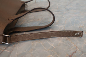 HERMES／エルメス ピコタンロックＰＭ トリヨンクレマンス エトゥープ □R刻印 ハンドバッグ 700040239