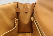 将图片加载到图库查看器，HERMES KELLY 32 Box carf leather Natural 〇Z刻印 Shoulder bag 700010122
