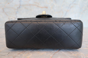 CHANEL Mini Matelasse single flap chain shoulder bag Lambskin Black/Gold hadware Shoulder bag 700100038