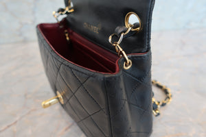 CHANEL Mini Matelasse single flap chain shoulder bag Lambskin Black/Gold hadware Shoulder bag 700100038