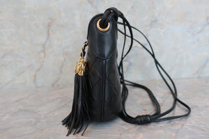 CHANEL Matelasse fringe chain shoulder bag Lambskin Black/Gold hadware Shoulder bag 600040215