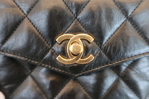 CHANEL Matelasse waist bag Lambskin Black/Gold hadware Waist bag 600060088