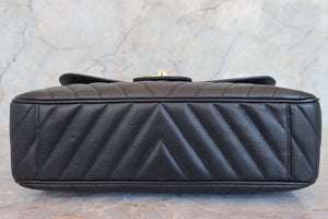 CHANEL/シャネル Vステッチチェーンショルダーバッグ キャビアスキン ブラック/ゴールド金具 ショルダーバッグ 700070249