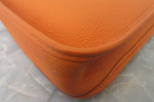 HERMES／エルメス ヴェスパＴＰＭ トリヨンクレマンス オレンジ □G刻印 ショルダーバッグ 700030039