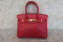 Load image into Gallery viewer, HERMES BIRKIN 30 Graine Couchevel leather Rouge vif 〇X Engraving Hand bag 500100252
