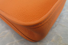 將圖片載入圖庫檢視器 HERMES／エルメス ヴェスパＴＰＭ トリヨンクレマンス オレンジ □G刻印 ショルダーバッグ 700030039
